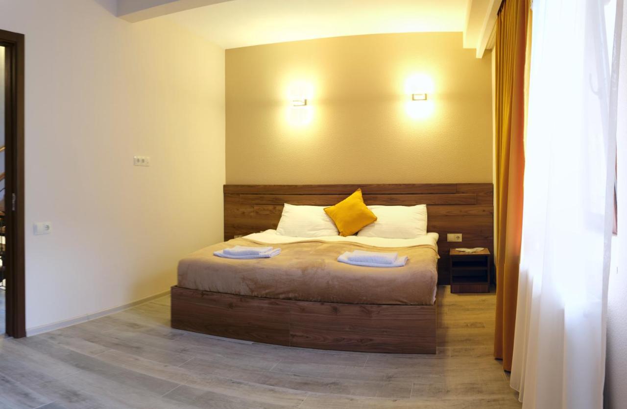 Hotel Axien Kazbegi Екстериор снимка