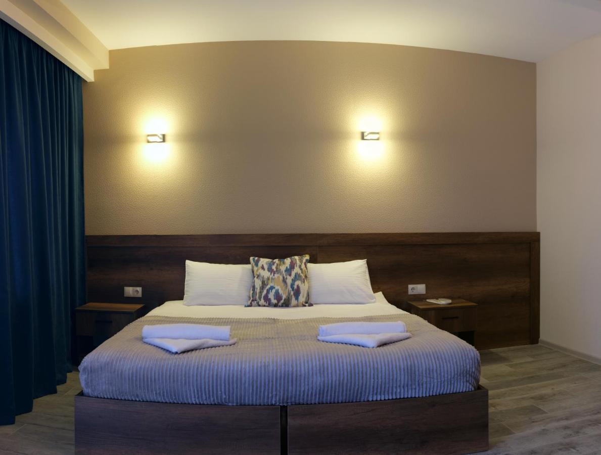 Hotel Axien Kazbegi Екстериор снимка