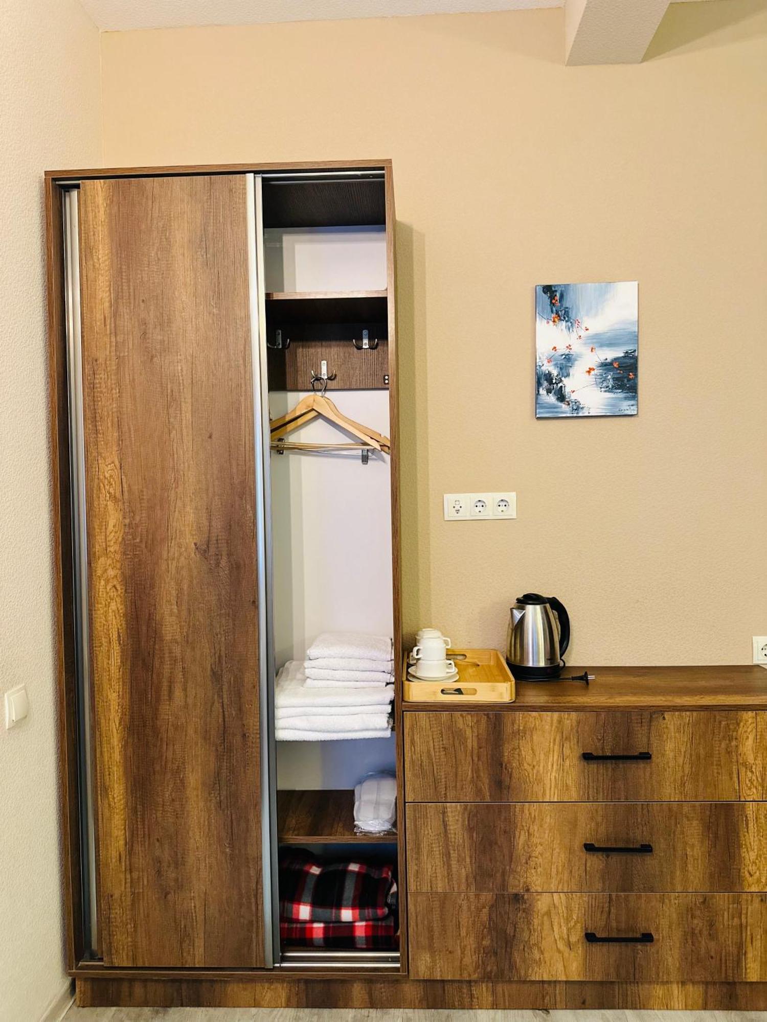 Hotel Axien Kazbegi Екстериор снимка